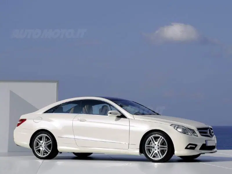 Mercedes-Benz Classe E Coupé 500 Coupé Avantgarde