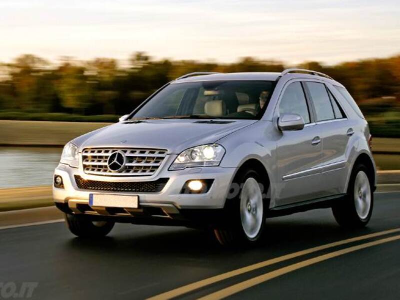 Mercedes-Benz Classe ML 300 CDI BlueEFFICIENCY 