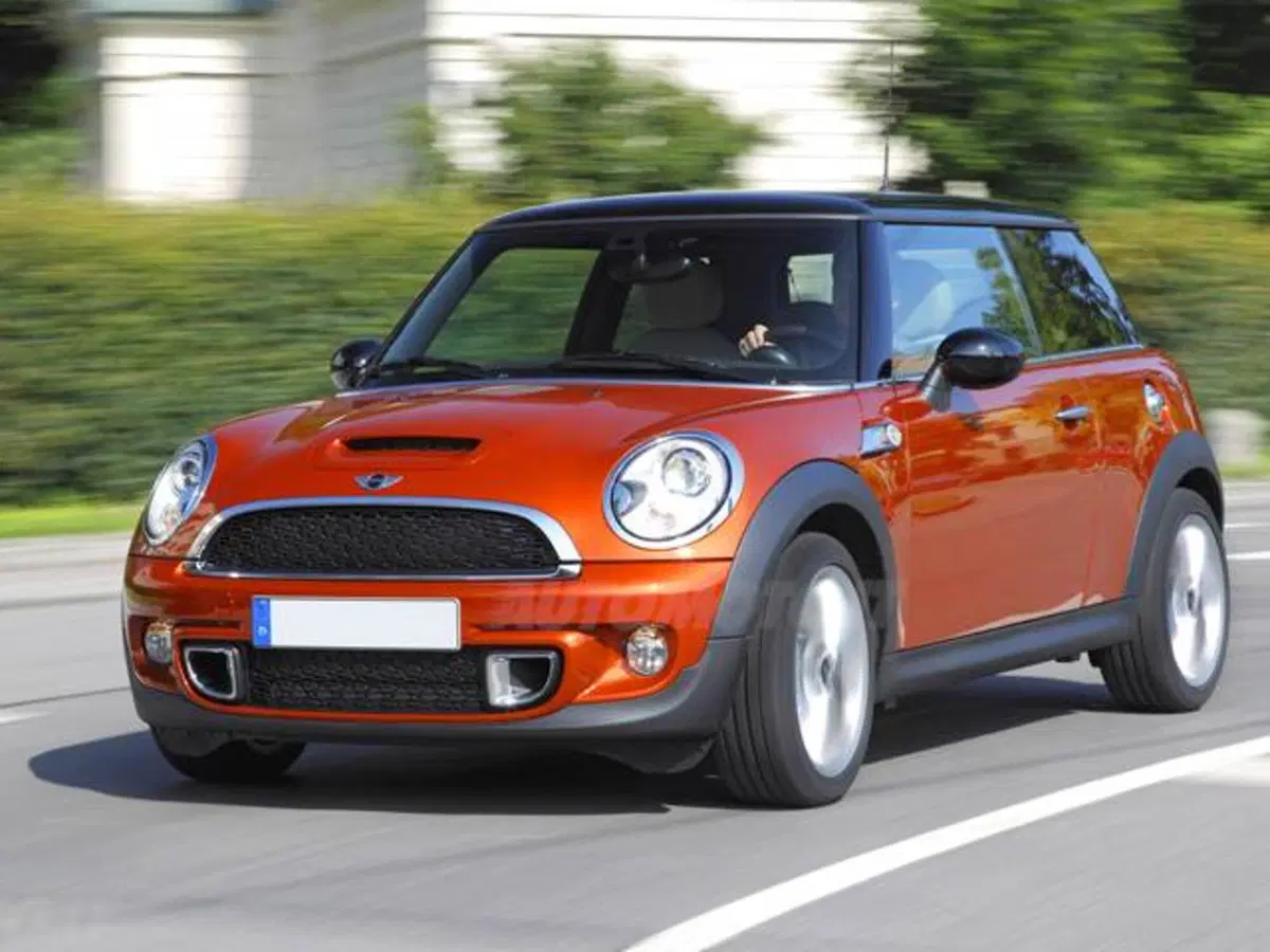MINI Mini 2.0 16V Cooper SD