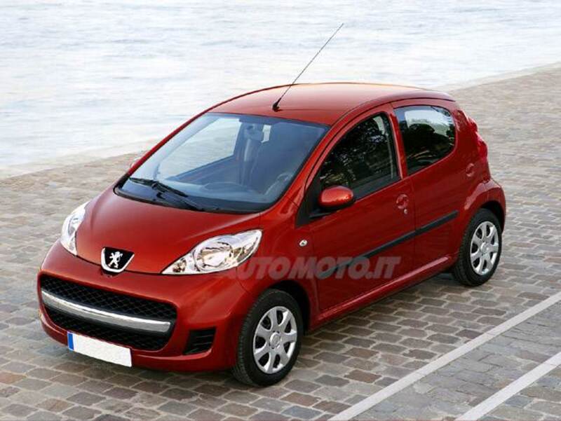 Peugeot 107 68CV 5p. Desir 