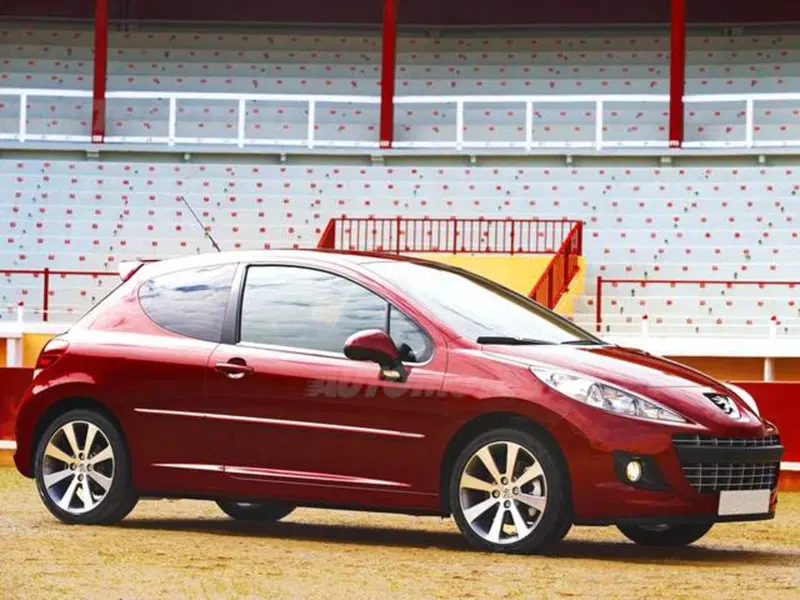 Peugeot 207 8V HDi 93CV 3p. Allure