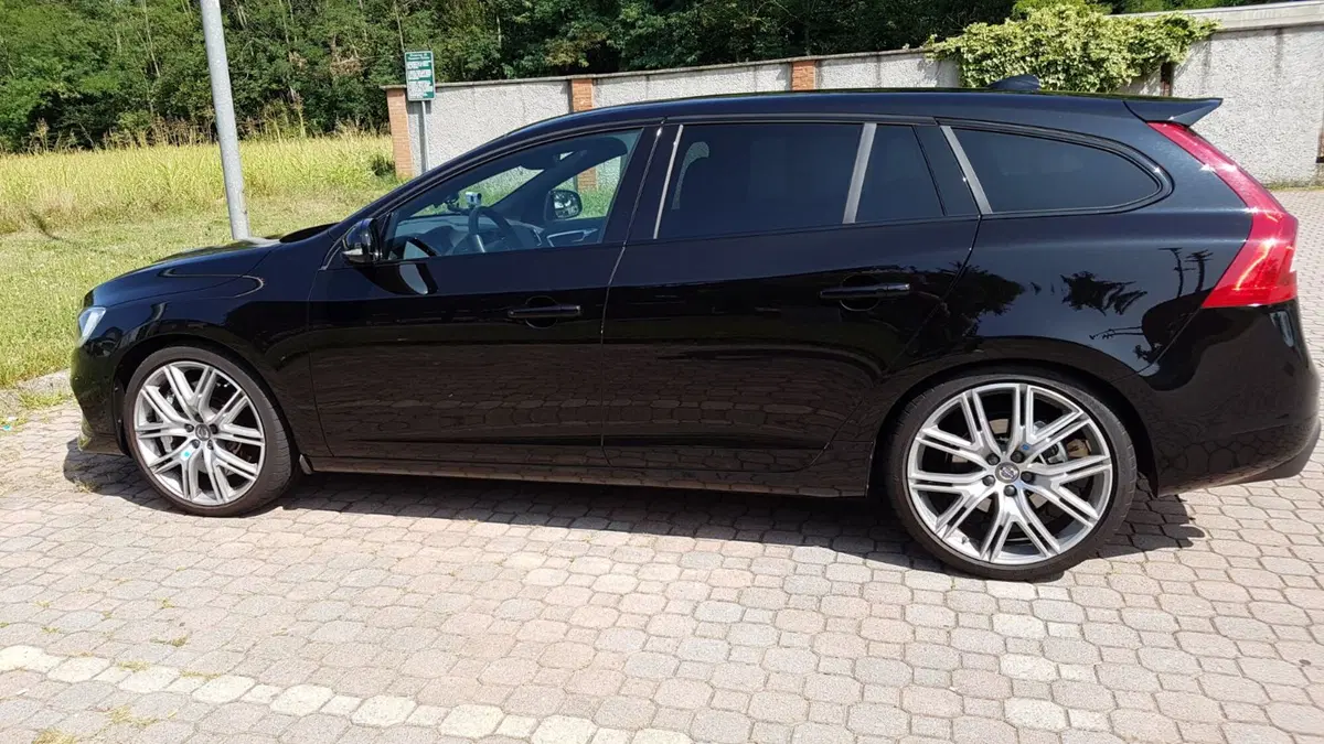 Volvo V60 Polestar | Una bestia da 367 cavalli (4)