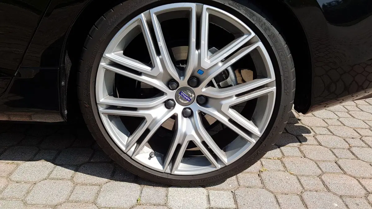 Volvo V60 Polestar | Una bestia da 367 cavalli (8)