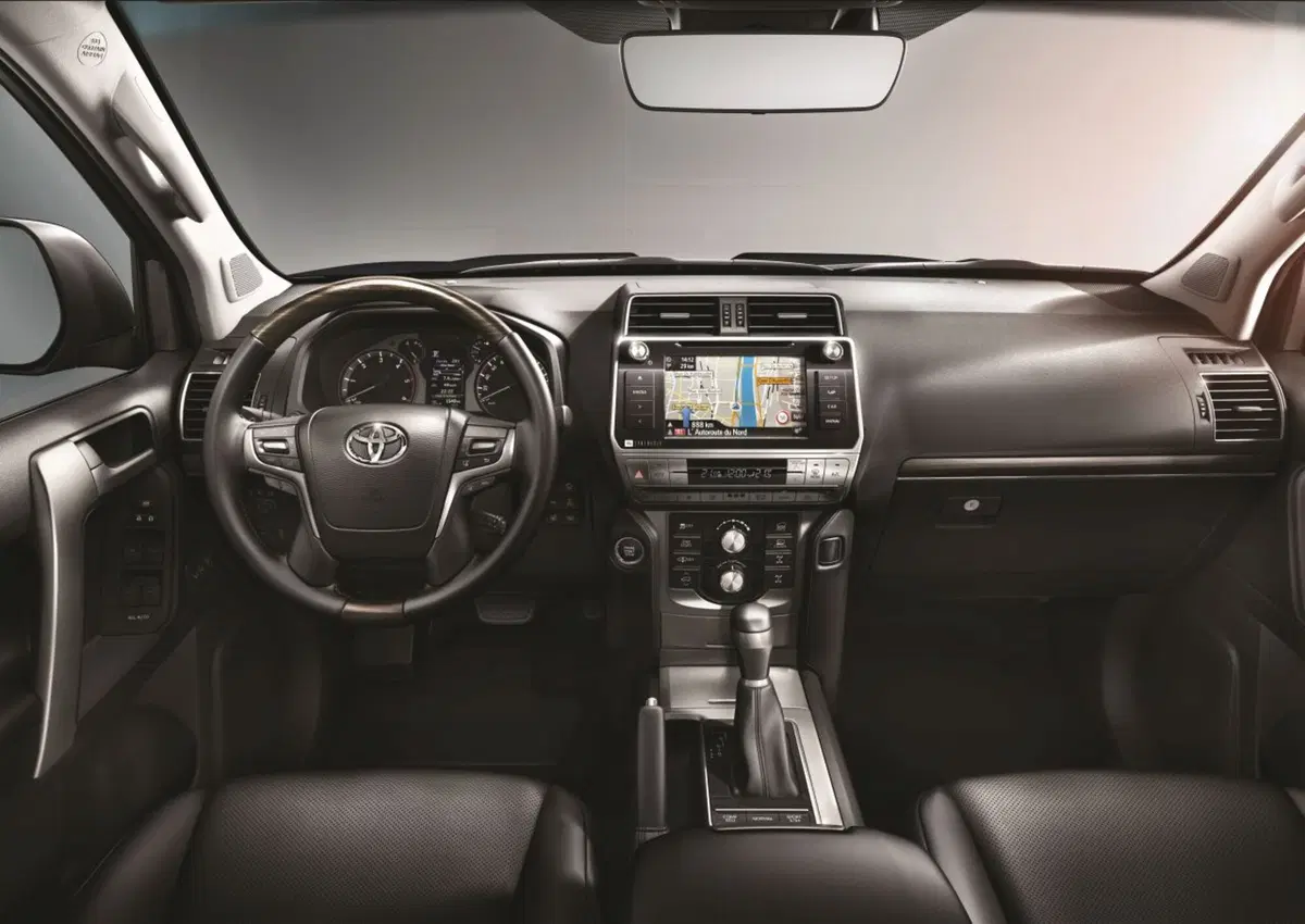 Toyota Land Cruiser 2018, debutta il nuovo offroad (7)