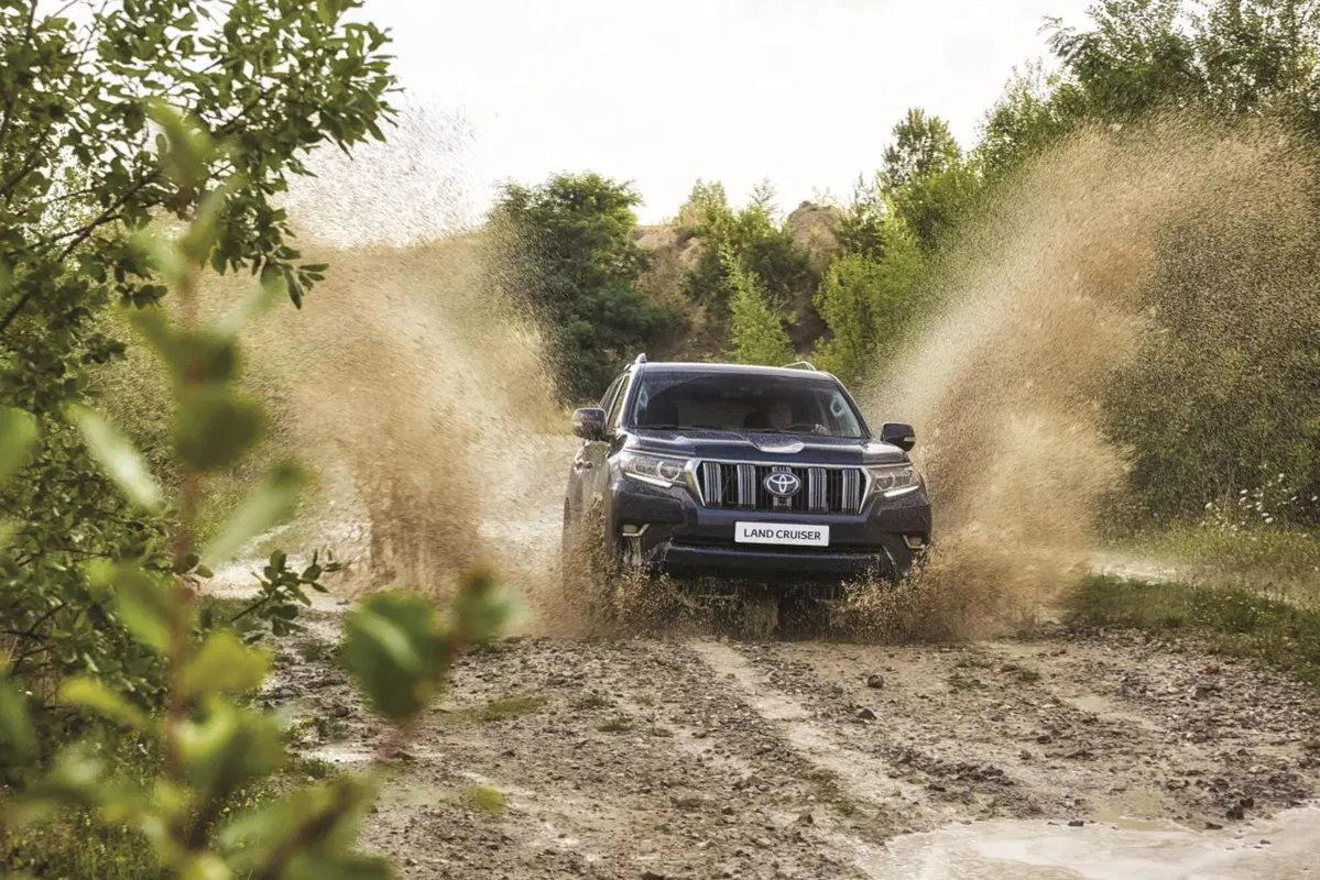 Toyota Land Cruiser 2018, debutta il nuovo offroad