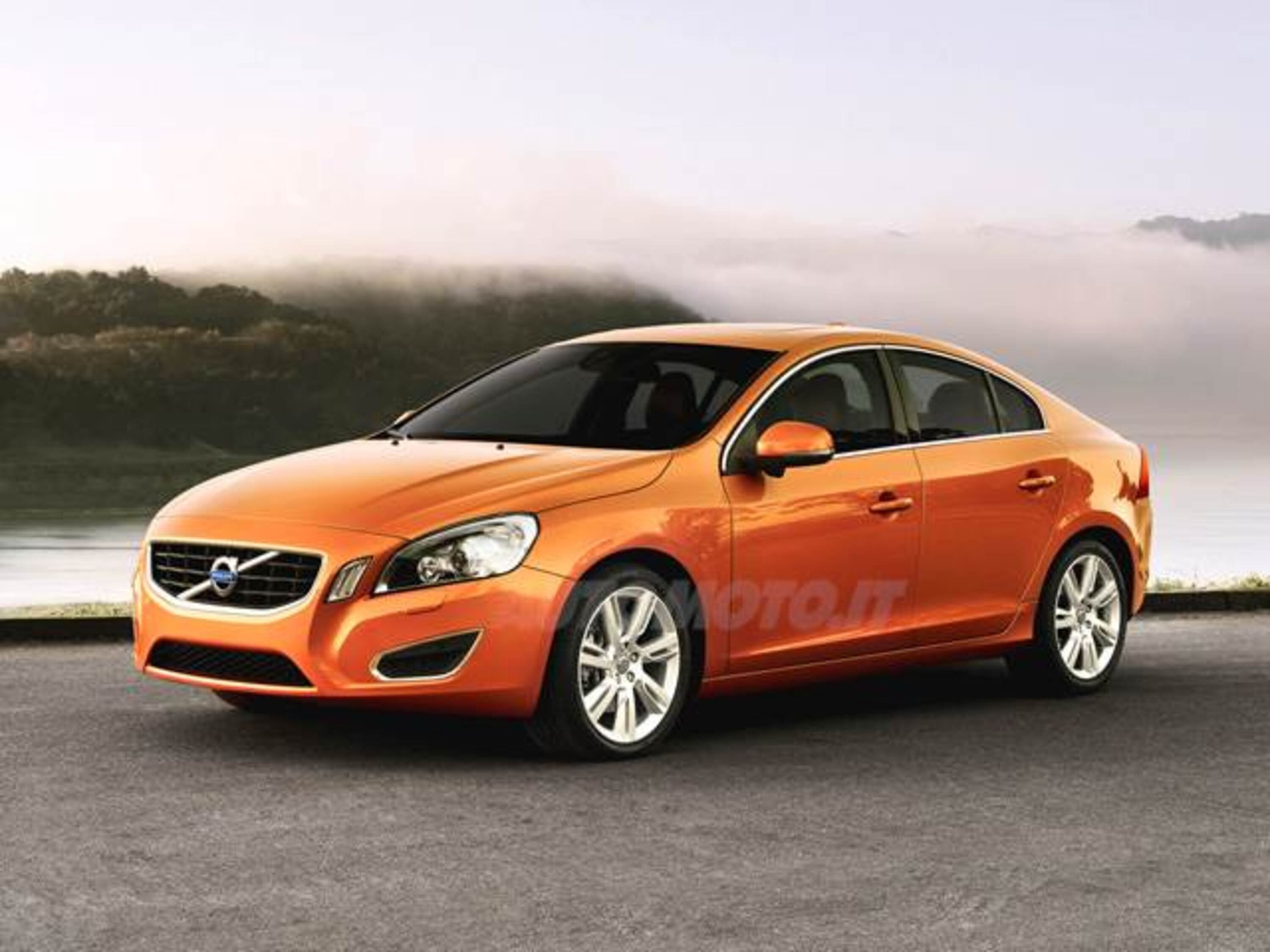 Volvo S60 T6 AWD Geartronic Kinetic