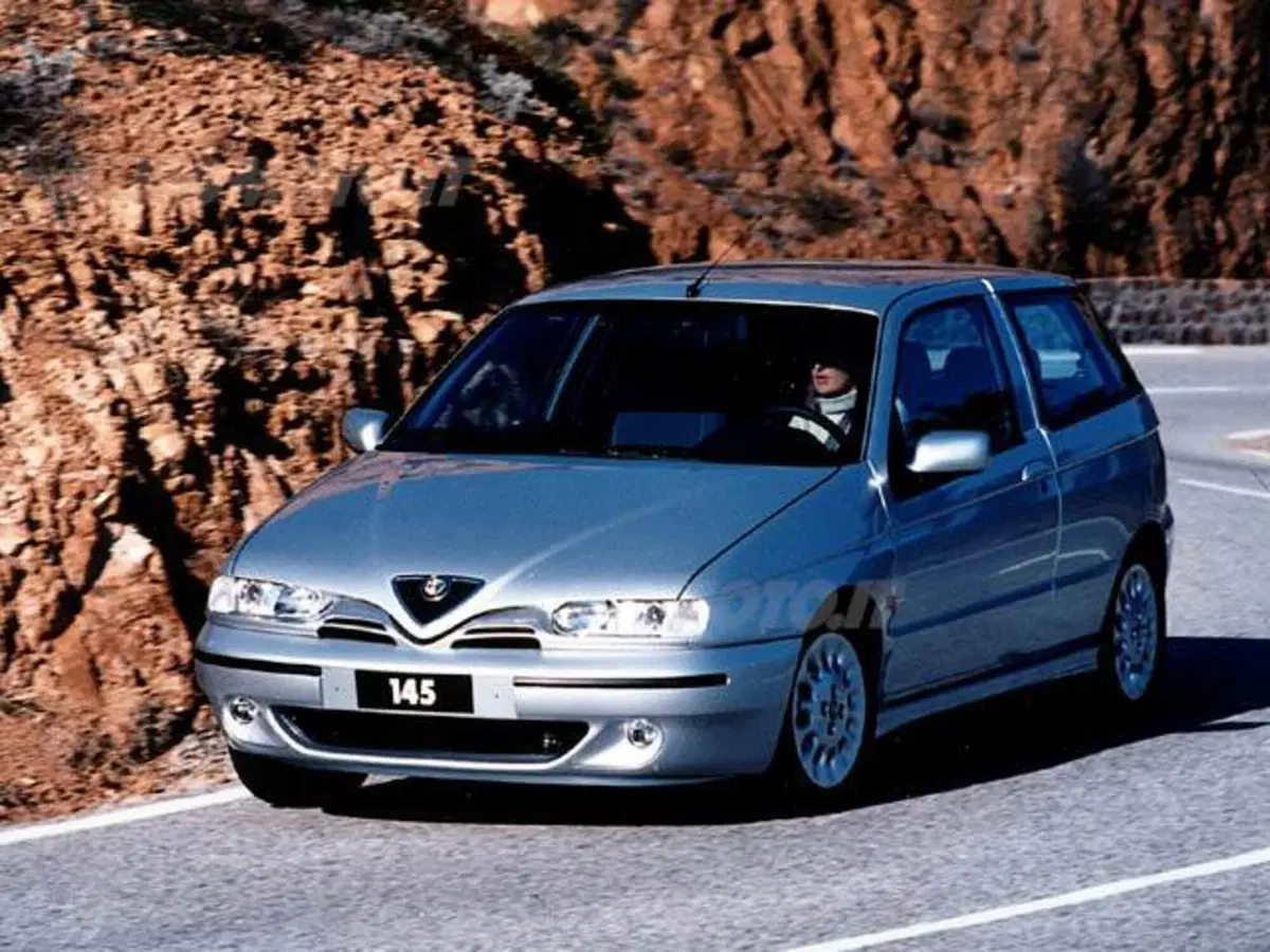 Alfa Romeo 145 1.4i 16V Twin Spark cat L