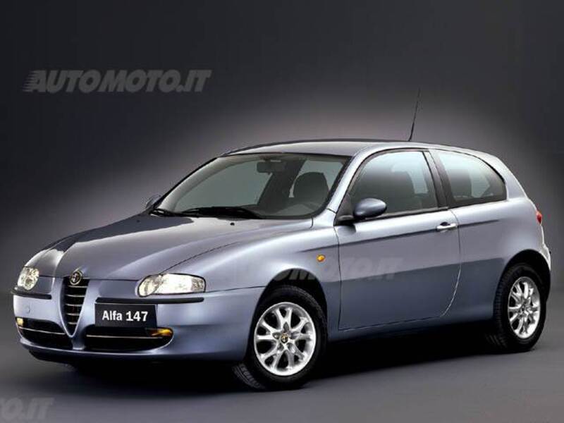 Alfa Romeo 147 1.6i 16V T.S. (105 CV) cat 3p. Connect