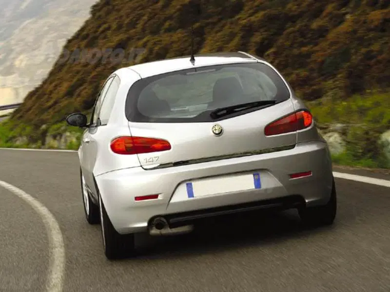 Alfa Romeo 147 1.9 JTD (115) 3 porte Progression