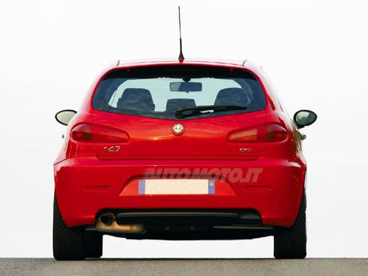 Alfa Romeo 147 1.6 16V TS (105) 5 porte Moving (12/2008 - 07/2011): prezzo  e scheda tecnica 