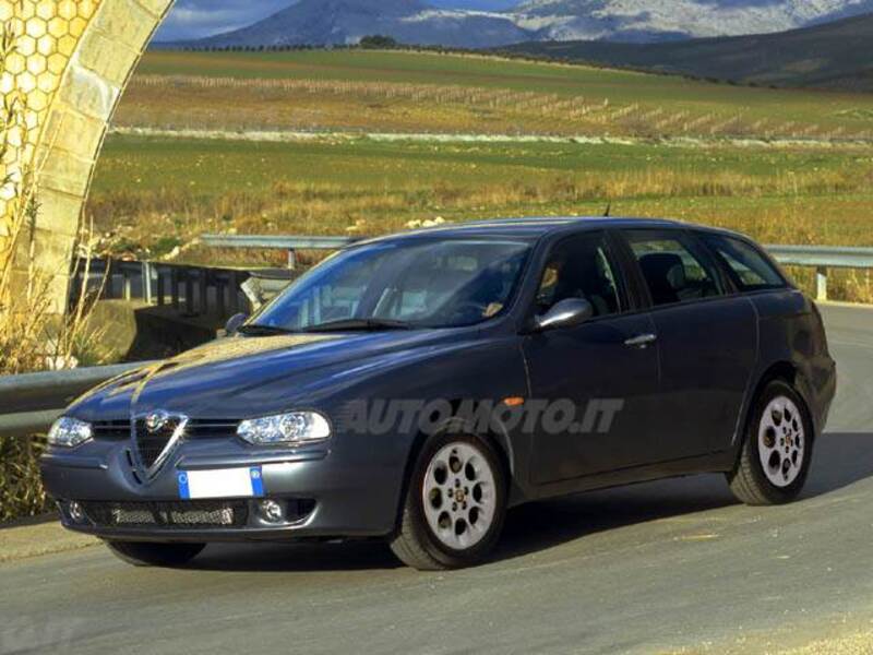 Alfa Romeo 156 SportWagon 2.0i JTS 16V cat Sportwagon Distinctive