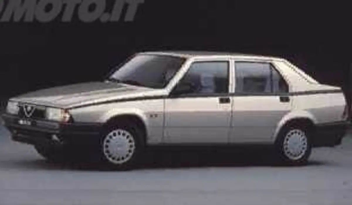 Alfa Romeo 75 1.6