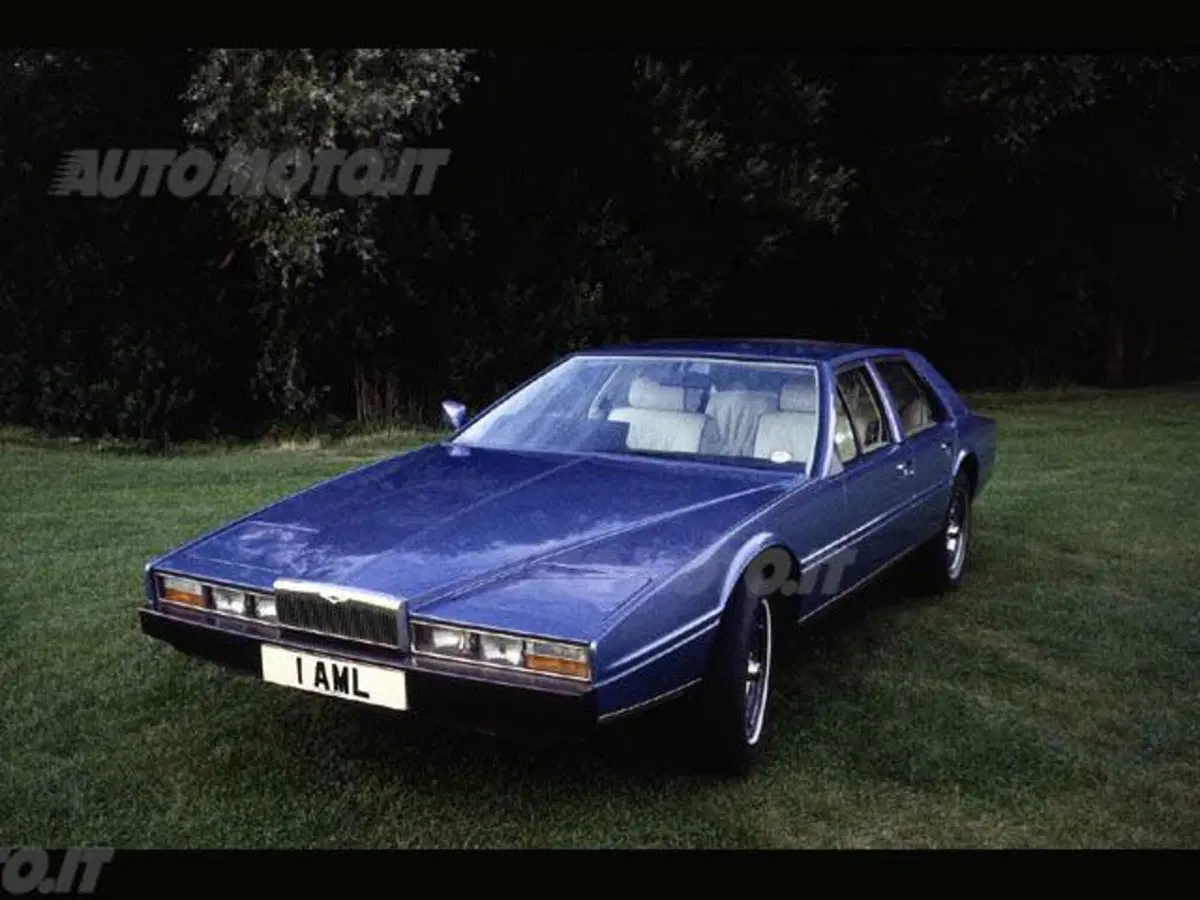 Aston Martin Lagonda Lagonda