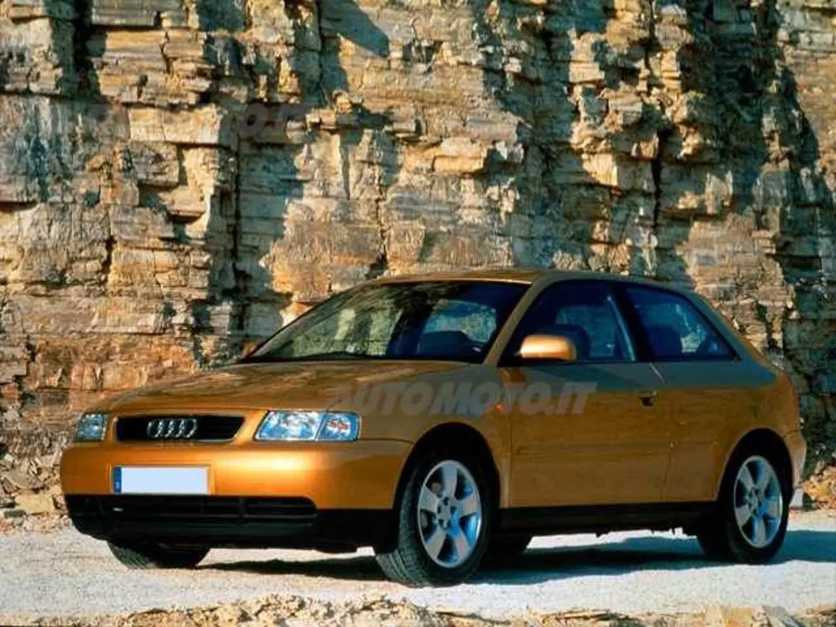 Audi A3 1.8 T/180 CV cat 3p. quattro Attraction