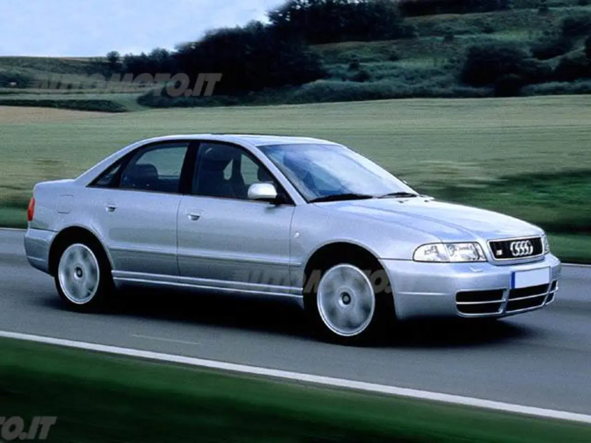 Audi S4 2.7 V6 cat