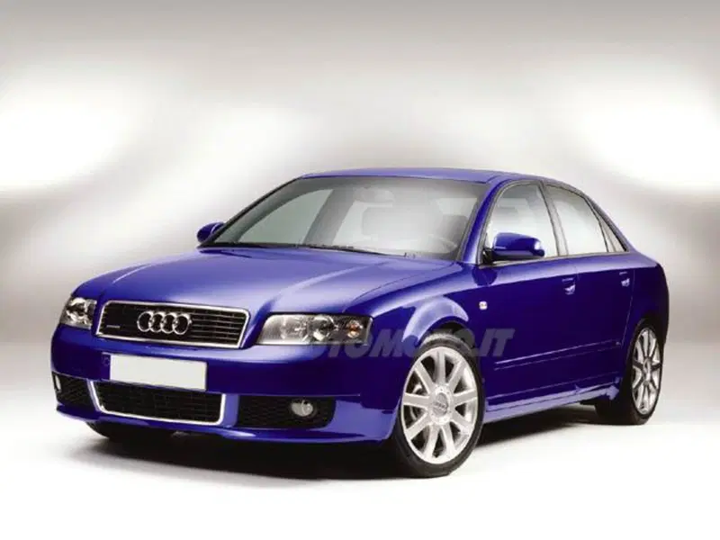 Audi A4 3.0 V6 30V cat quattro
