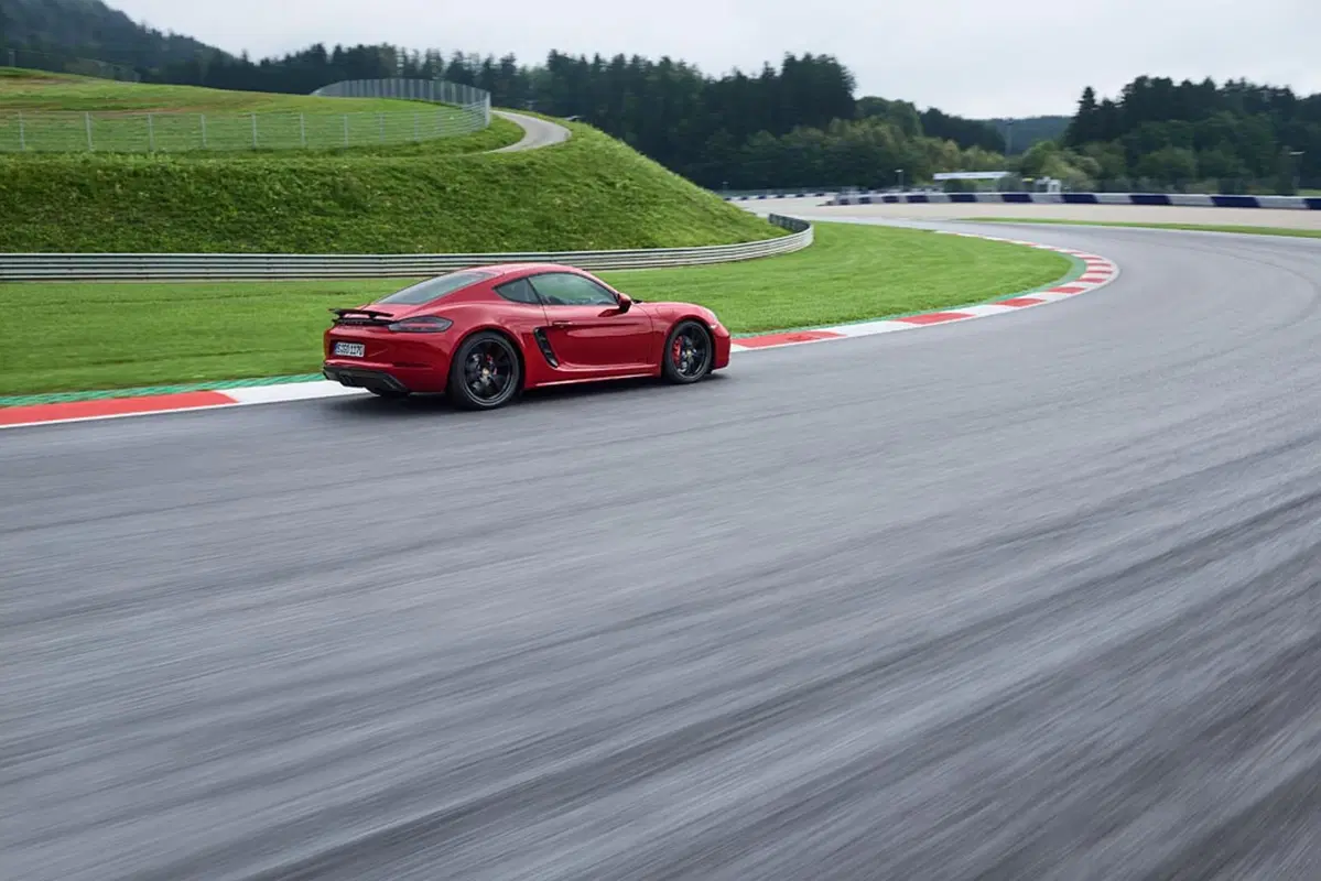 Porsche 718, ecco Cayman e Boxster GTS (10)
