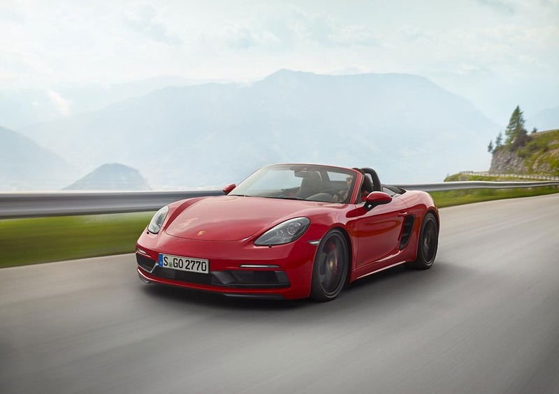 Porsche 718, ecco Cayman e Boxster GTS