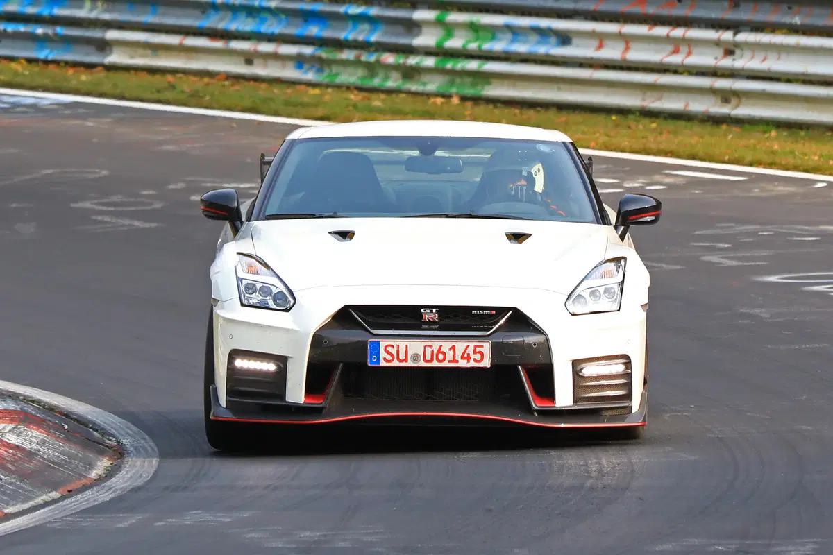 Nissan GT-R NISMO, in arrivo l'arma per il 2018