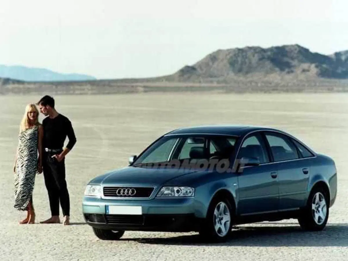 Audi A6 1.8 T 20V cat quattro Ambition