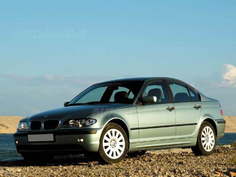 BMW Serie 3 318d turbodiesel cat 4 porte Eletta 