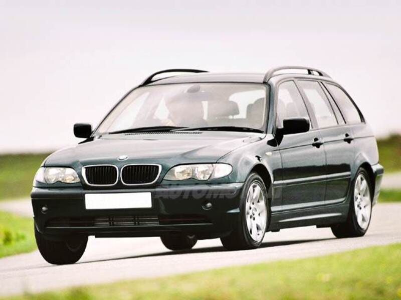 BMW Serie 3 Touring 318d turbodiesel cat  Futura 