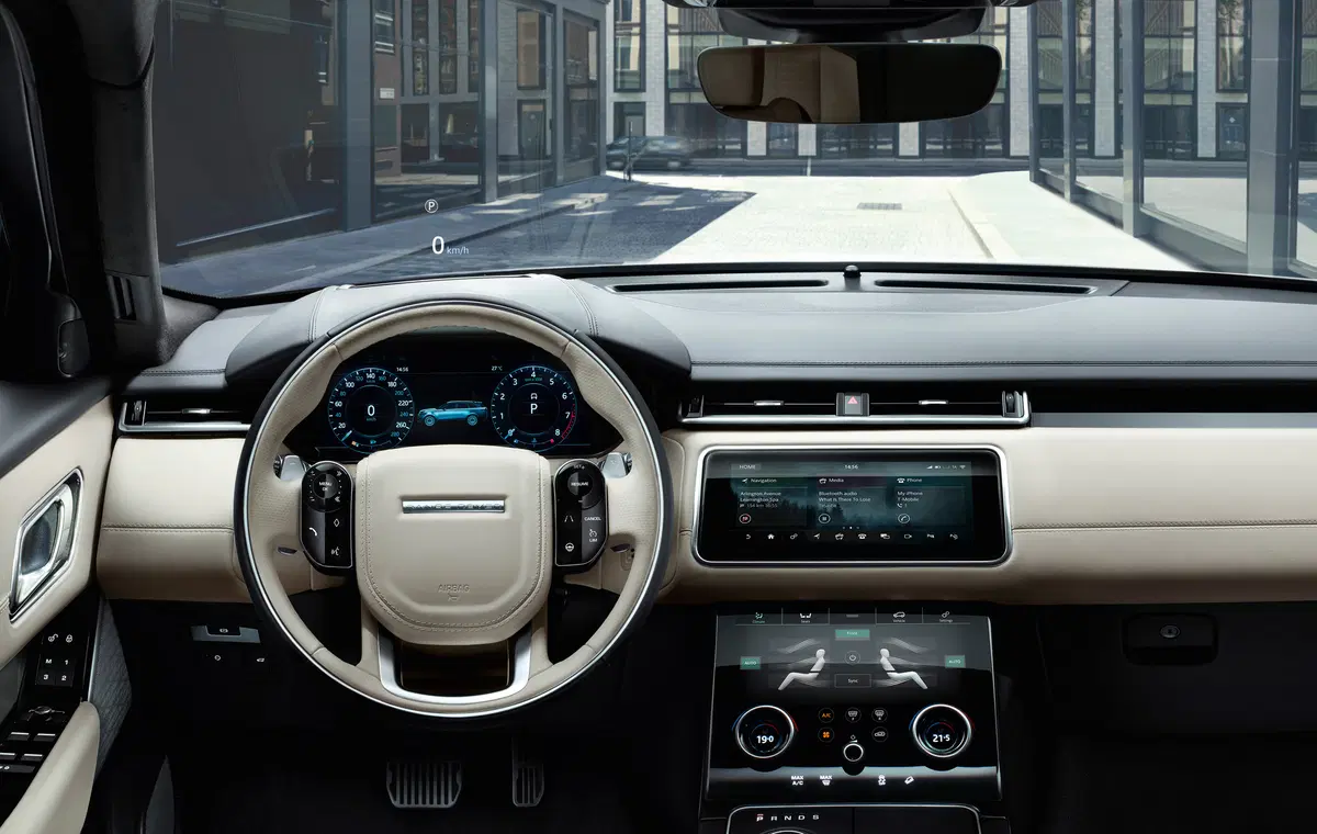 Land Rover Range Rover Velar 3.0D V6 275 CV R-Dynamic SE (36)