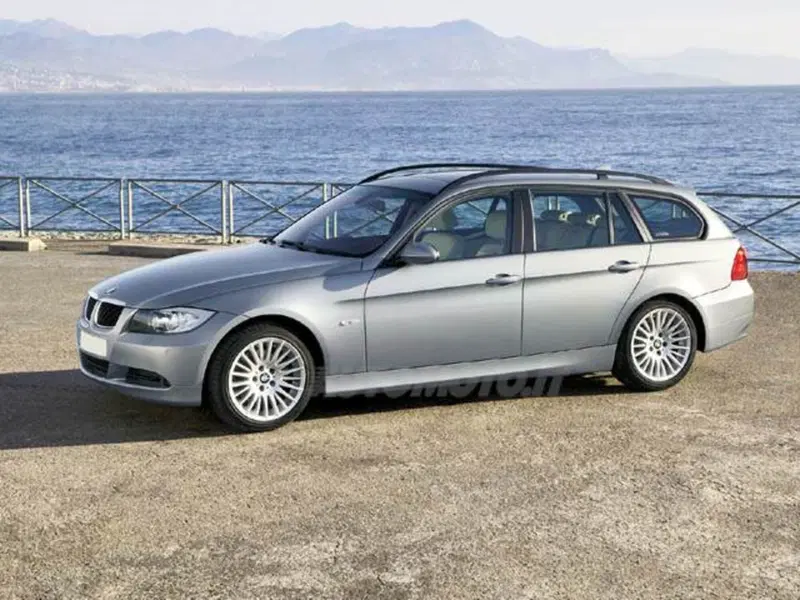BMW Serie 3 Touring 330xd cat  Attiva