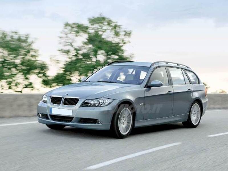 BMW Serie 3 Touring 330xd cat  Futura 