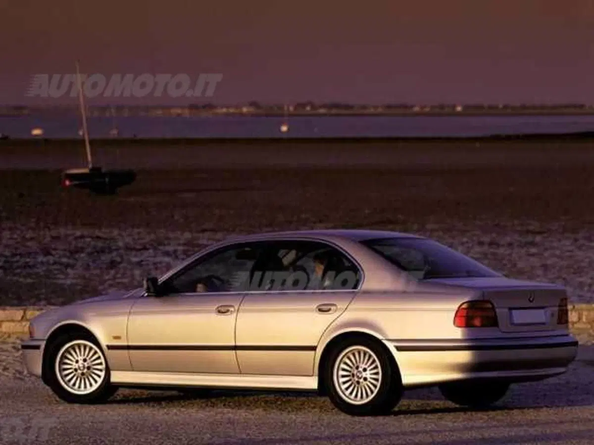 BMW Serie 5 520d cat Eletta