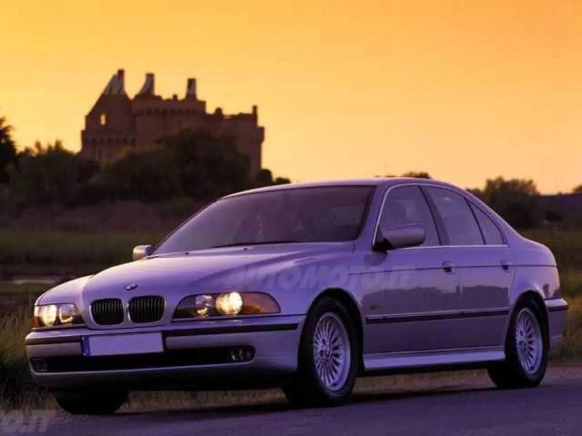 BMW Serie 5 520i 24V cat