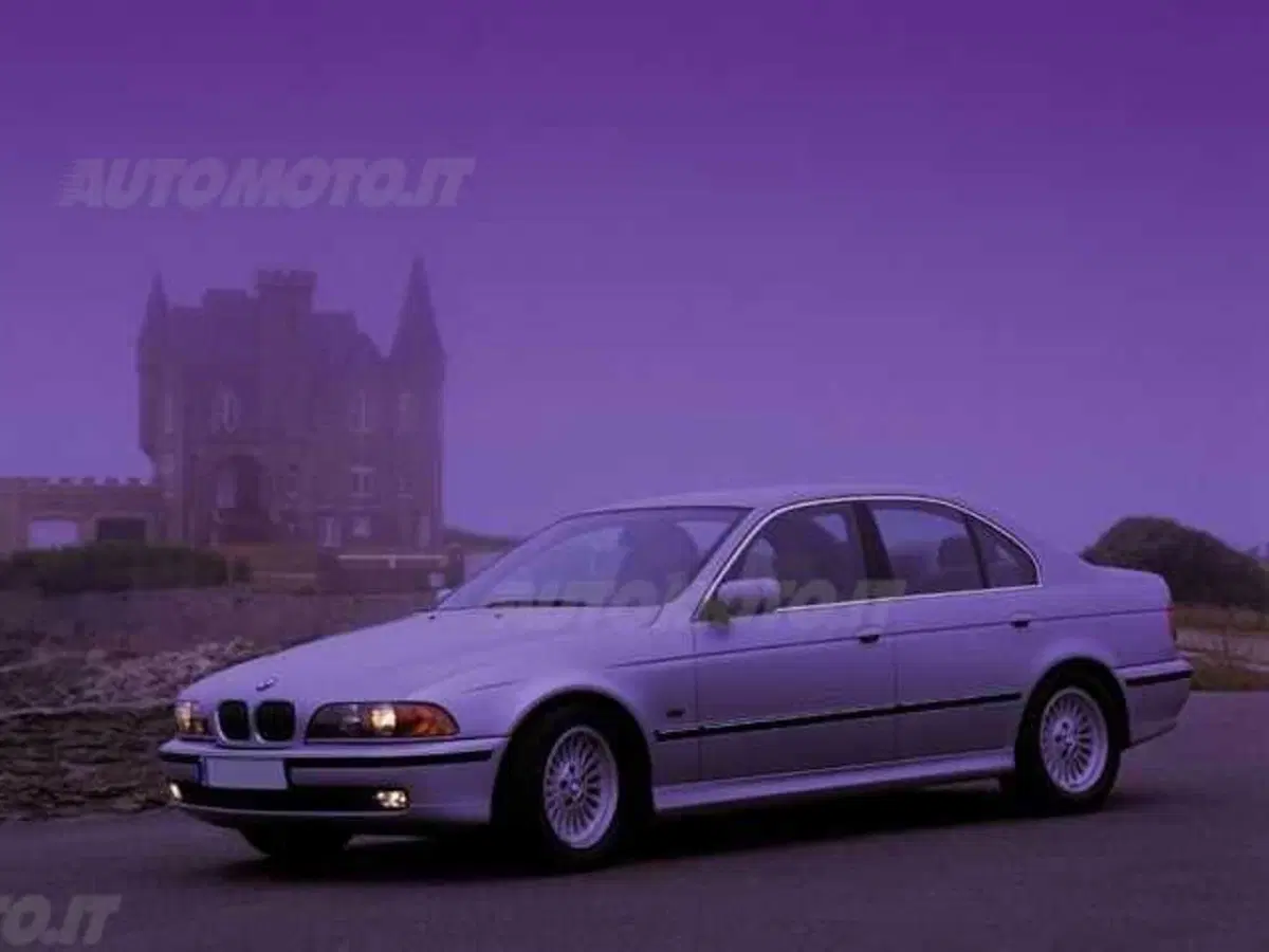 BMW Serie 5 528i 24V cat Eletta
