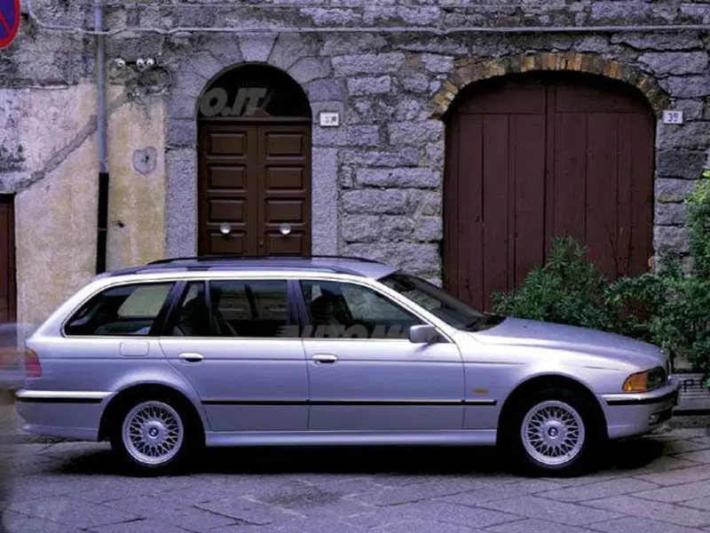 BMW Serie 5 Touring 530d 24V cat  Eletta