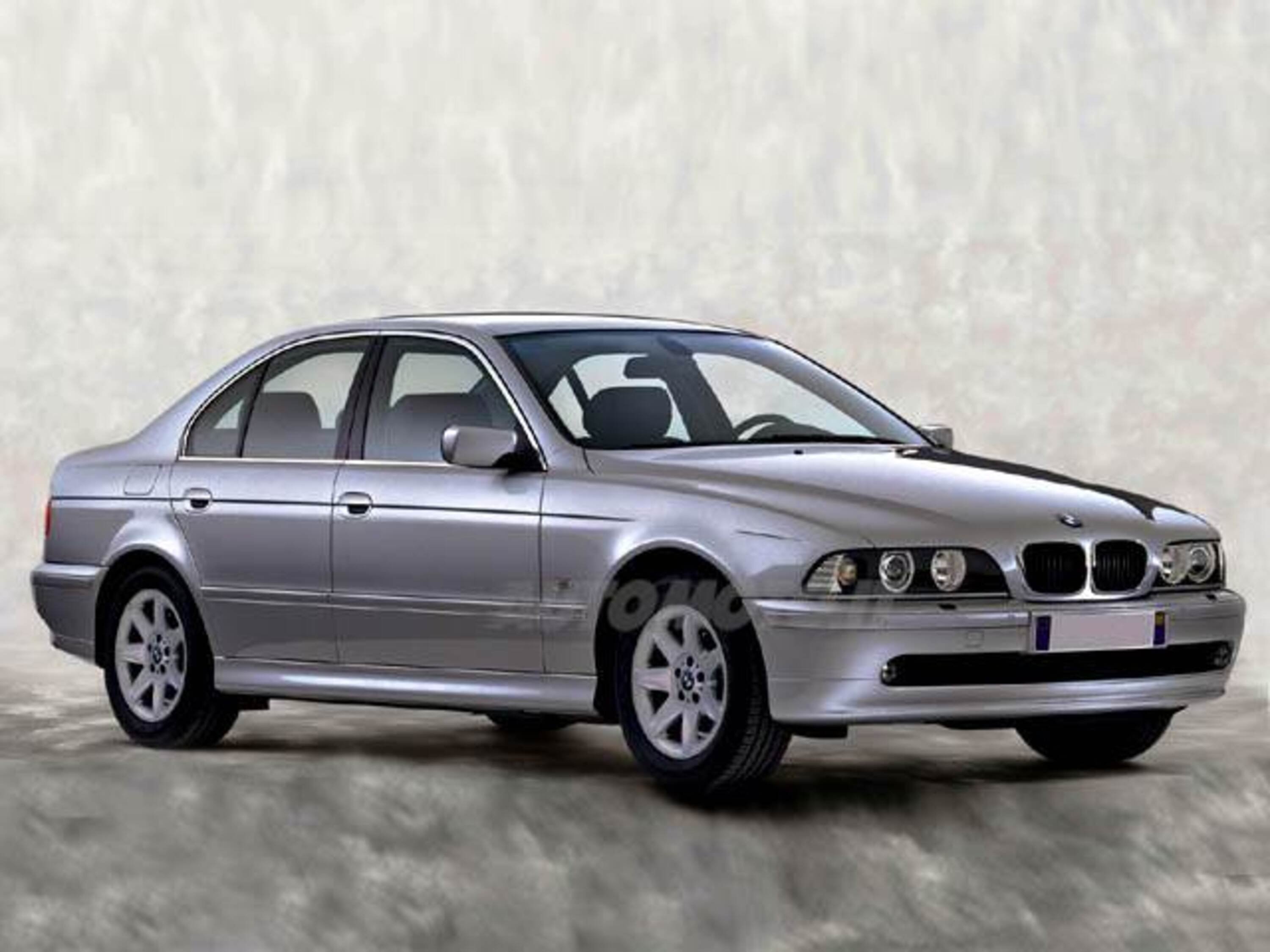 BMW Serie 5 530i cat Platinum 