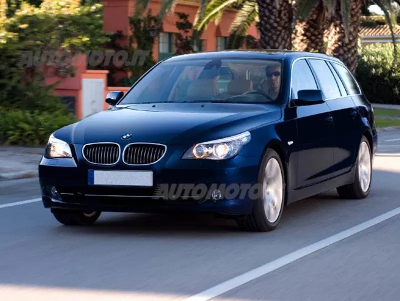 BMW Serie 5 Touring 520d cat  Attiva