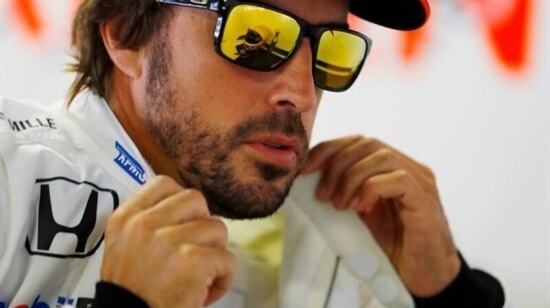 F1, ufficiale: Fernando Alonso rinnova con la McLaren