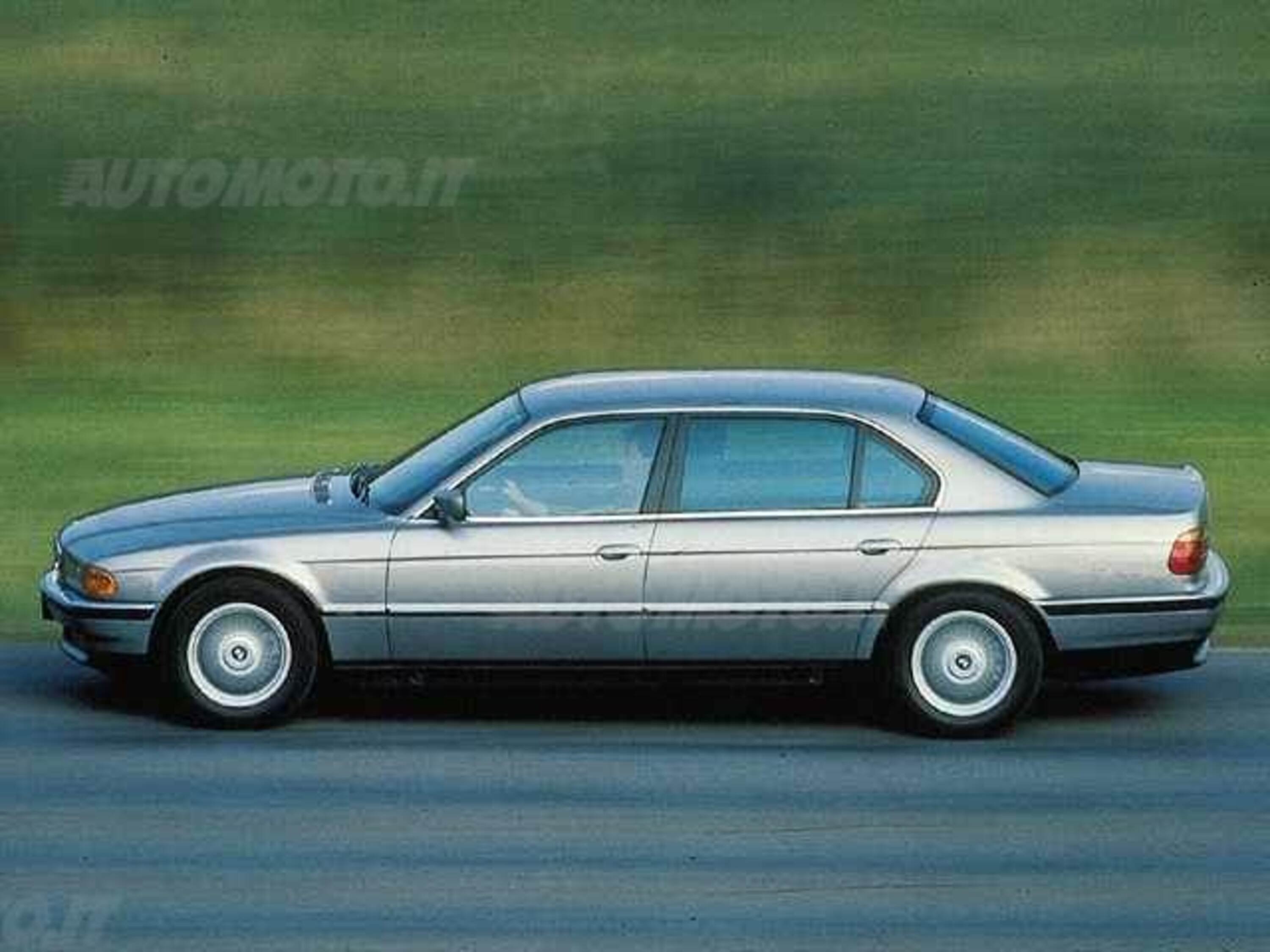 BMW Serie 7 740i cat L