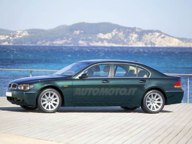 BMW Serie 7 735Li cat Attiva