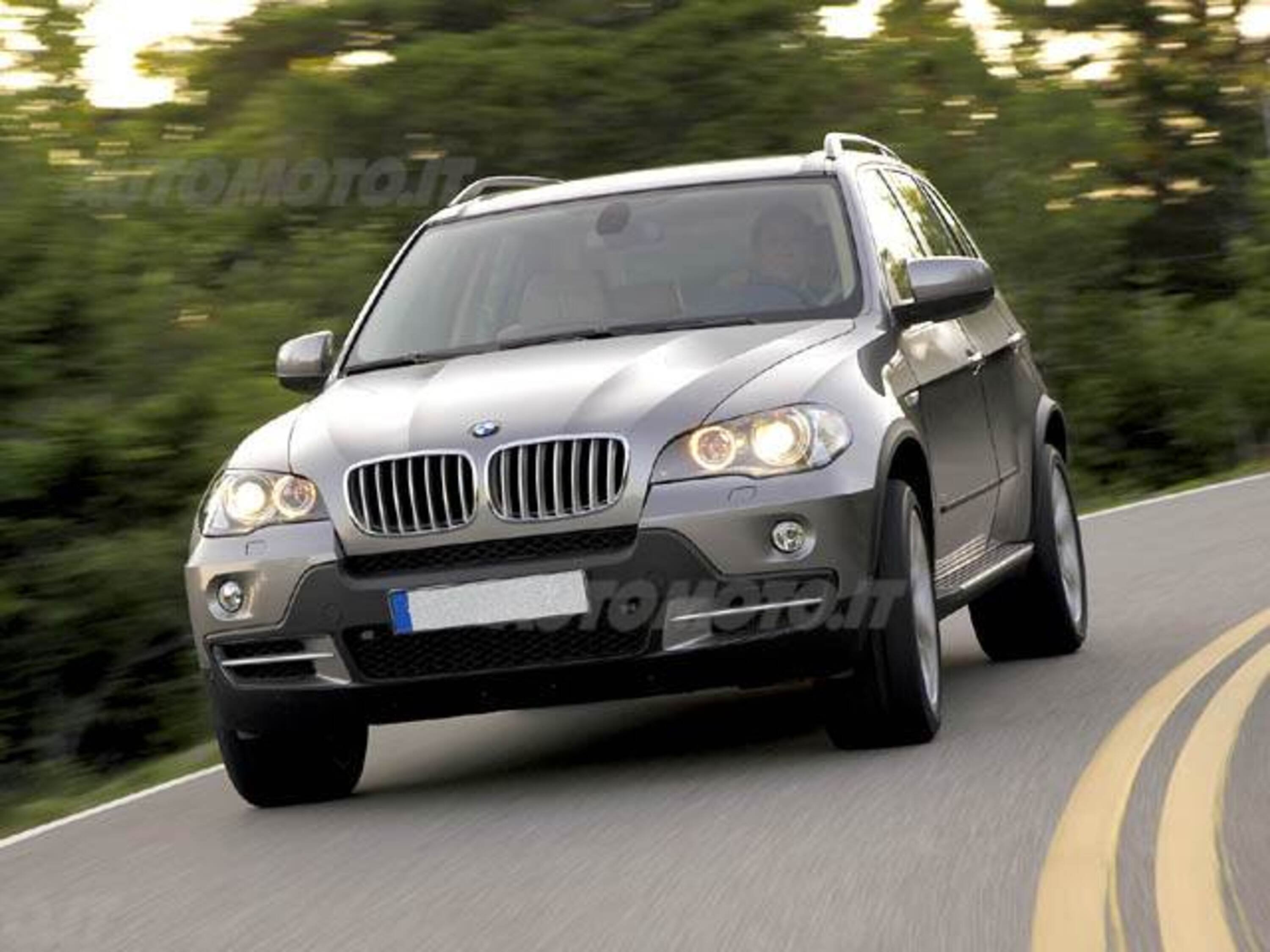 BMW X5 4.8i cat 