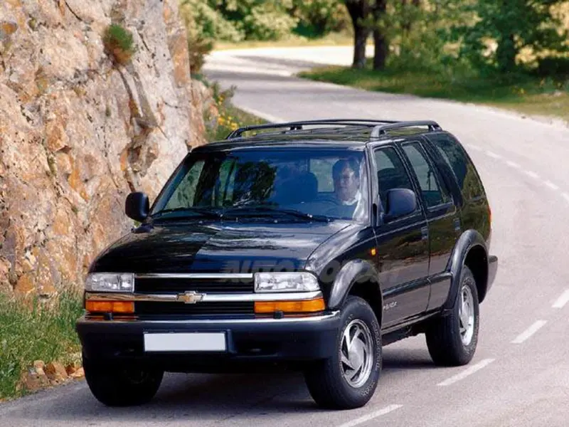 Chevrolet S-Blazer 4.3 V6 5 porte 4WD LT