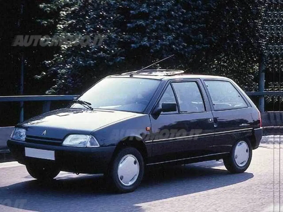 Citroen AX 1.1i cat 3 porte First