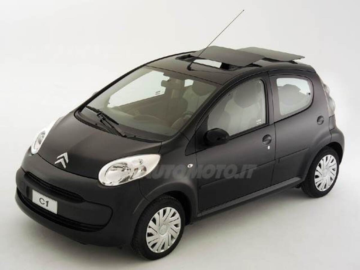 Citroen C1 1.0 5 porte airdream CMP-5 Doppio Tetto: prezzo e scheda tecnica  