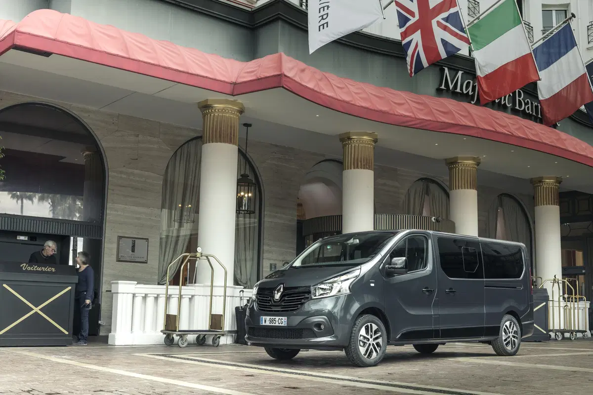 Nuovo Renault Trafic SpaceClass, Viaggiare in business (14)