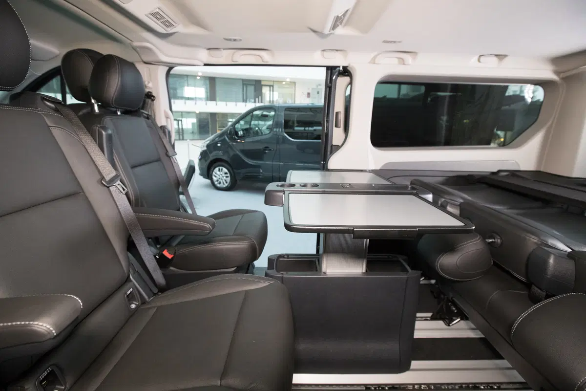 Nuovo Renault Trafic SpaceClass, Viaggiare in business (20)