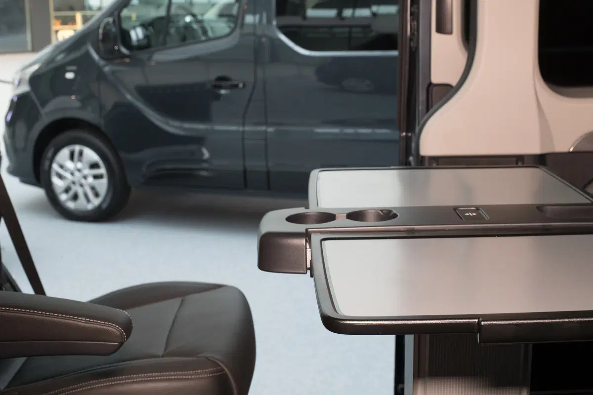 Nuovo Renault Trafic SpaceClass, Viaggiare in business (21)
