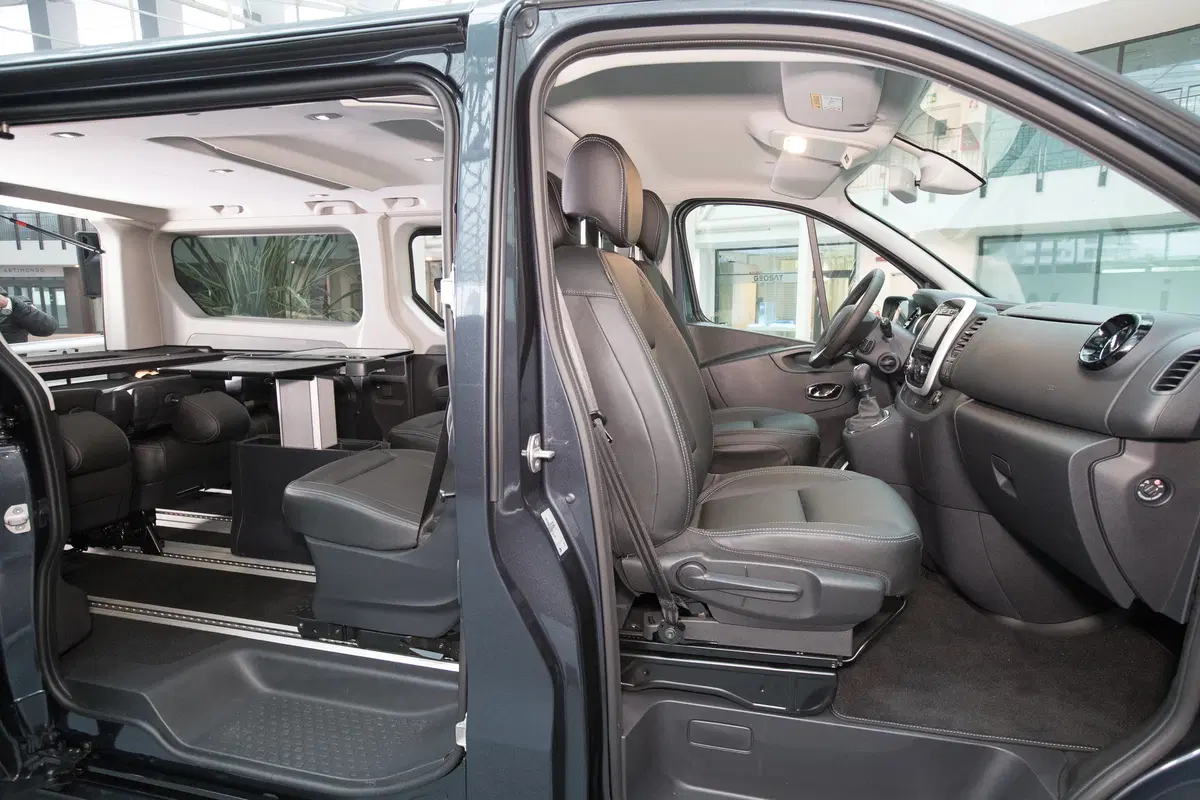 Nuovo Renault Trafic SpaceClass, Viaggiare in business (39)