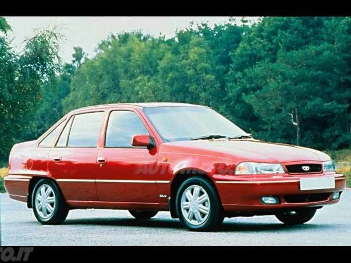 Daewoo Nexia 1.5i 16V cat 4 porte GLX