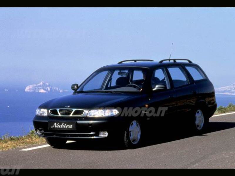 Daewoo Nubira Station Wagon 1.6i 16V cat Station Wagon J150 SE 