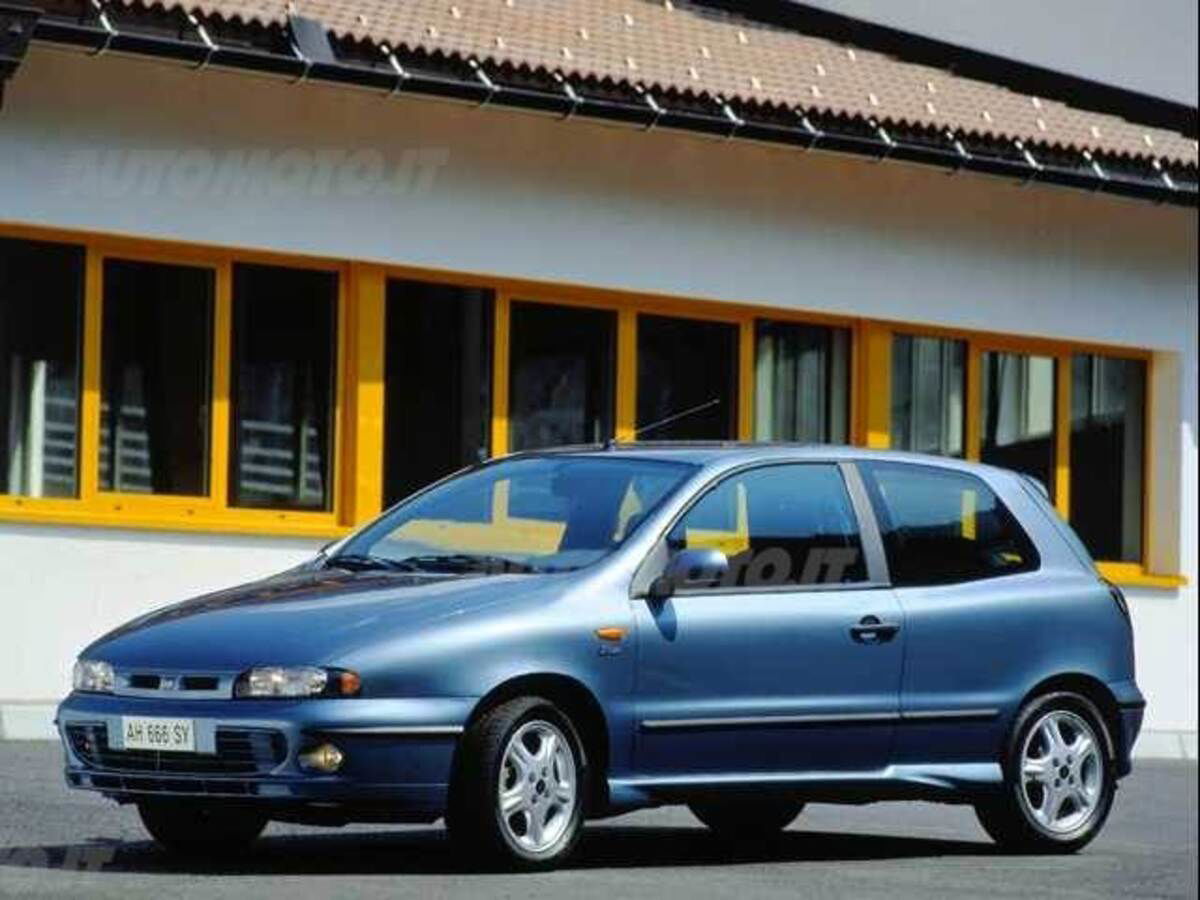 Fiat Bravo 2.0i 20V cat HGT (02/1998 - 10/1998): prezzo e scheda tecnica 