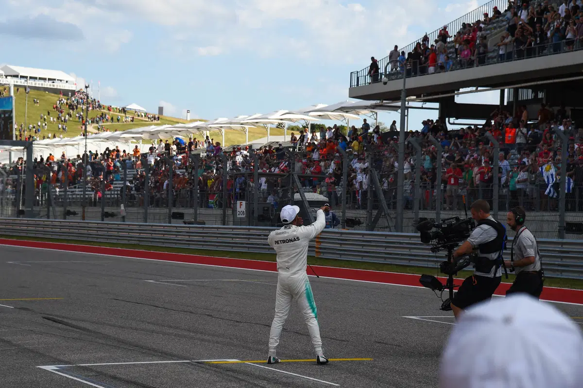 F1, GP USA 2017: pole per Hamilton. Secondo Vettel (6)